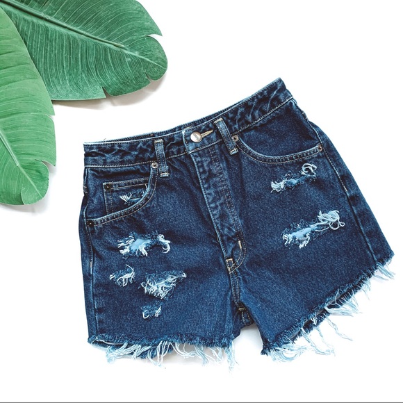 Vintage Pants - Vintage High Waisted Distressed Mom Jean Shorts